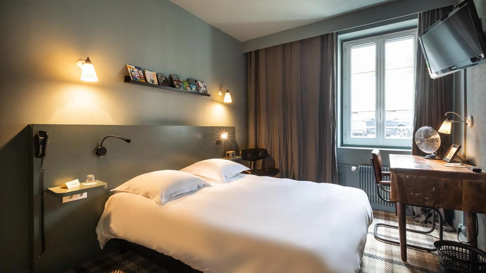 Hotel Beaulieu Lyon Charbonnieres Francia